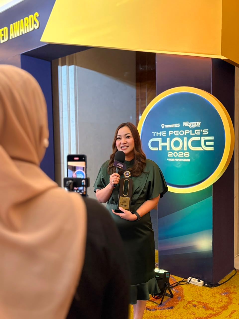 Ibu Lindah dalam acara The People Choice's